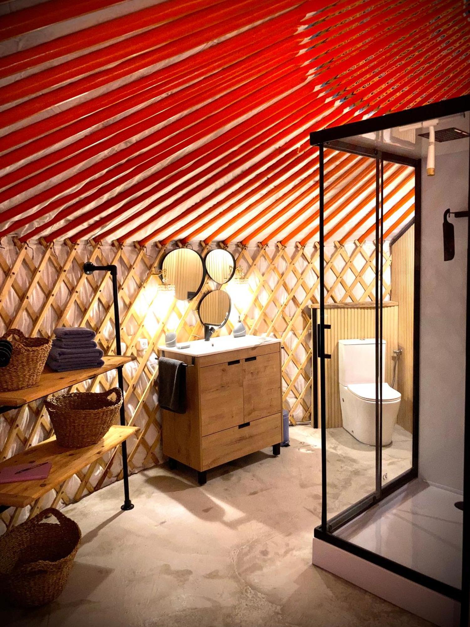 Yurta Arco Iris Hotel Riba-Roja De Turia Kültér fotó